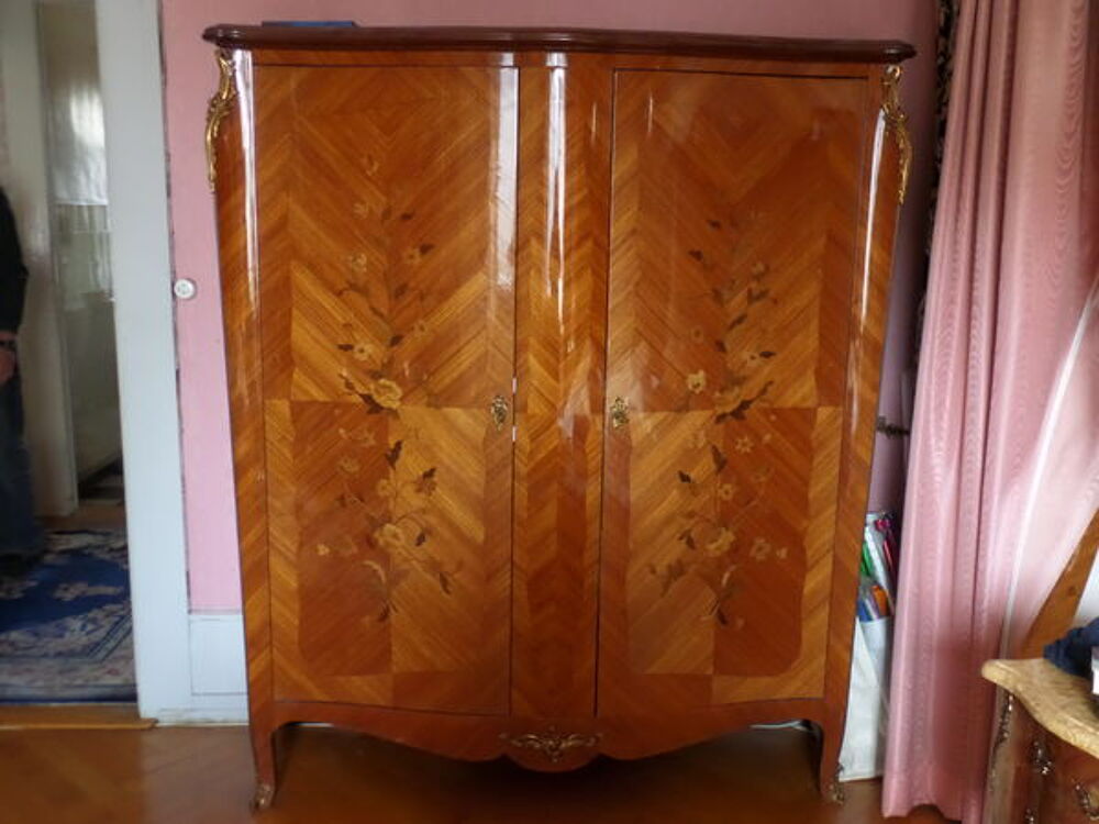 armoire en bois de rose Meubles