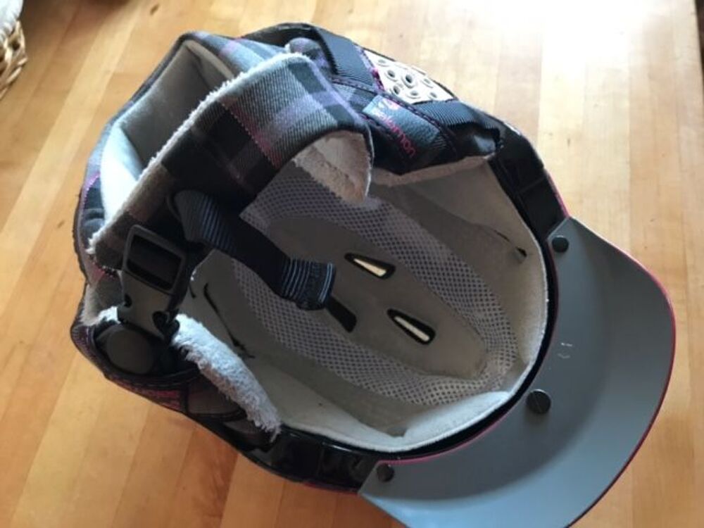 casque de ski enfant 
Sports