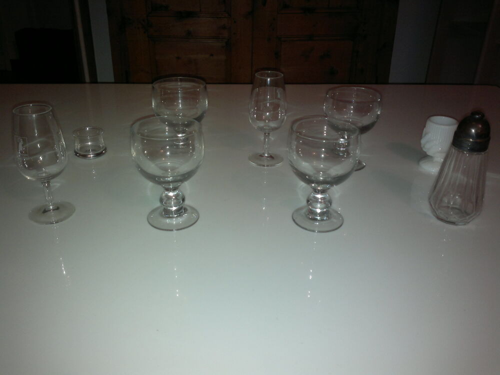 Lot verre &agrave; vin coupe champagne &agrave; liqueur sucrier sali&egrave;re Décoration