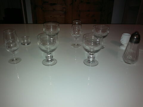 Lot verre à vin coupe champagne à liqueur sucrier salière 10 Paris 13 (75)