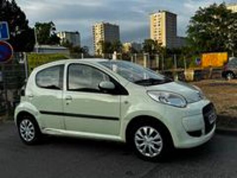 C1 1.0i Airdream Attraction 2009 occasion 94000 Cr&eacute;teil