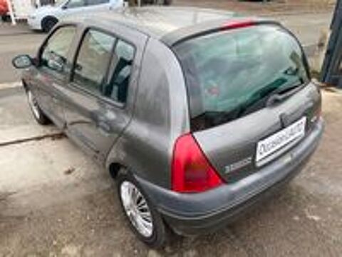 Clio II Clio 1.2i 2000 occasion 78690 Les Essarts-le-Roi