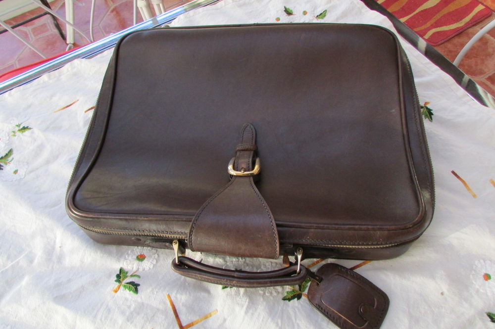 Porte-documents, valise souple en cuir, sacoche ordi Maroquinerie