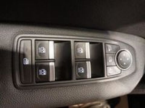 Captur mild hybrid 140 Techno 2023 occasion 08000 Charleville-M&eacute;zi&egrave;res