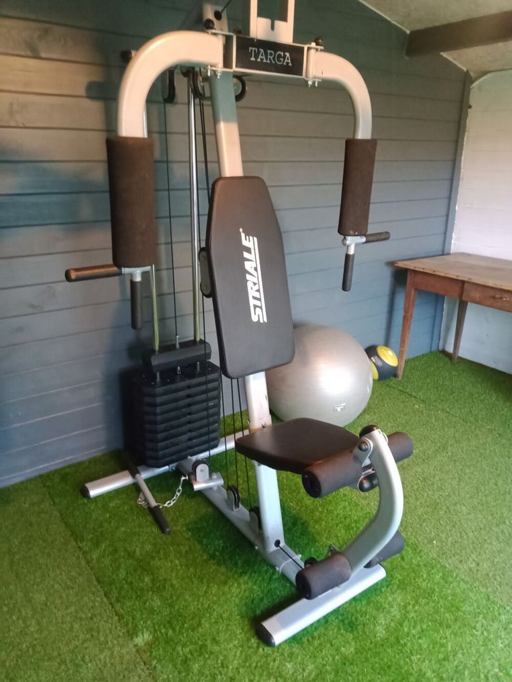 Banc de musculation
Sports