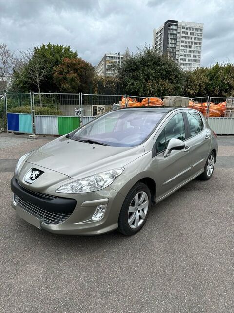 Peugeot 308 1.6 HDI 112 Premium BVM6