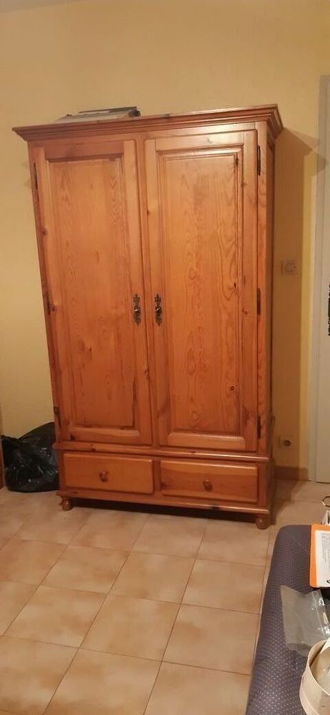 Chambre en PIN 150 Saint-Maximin (30)