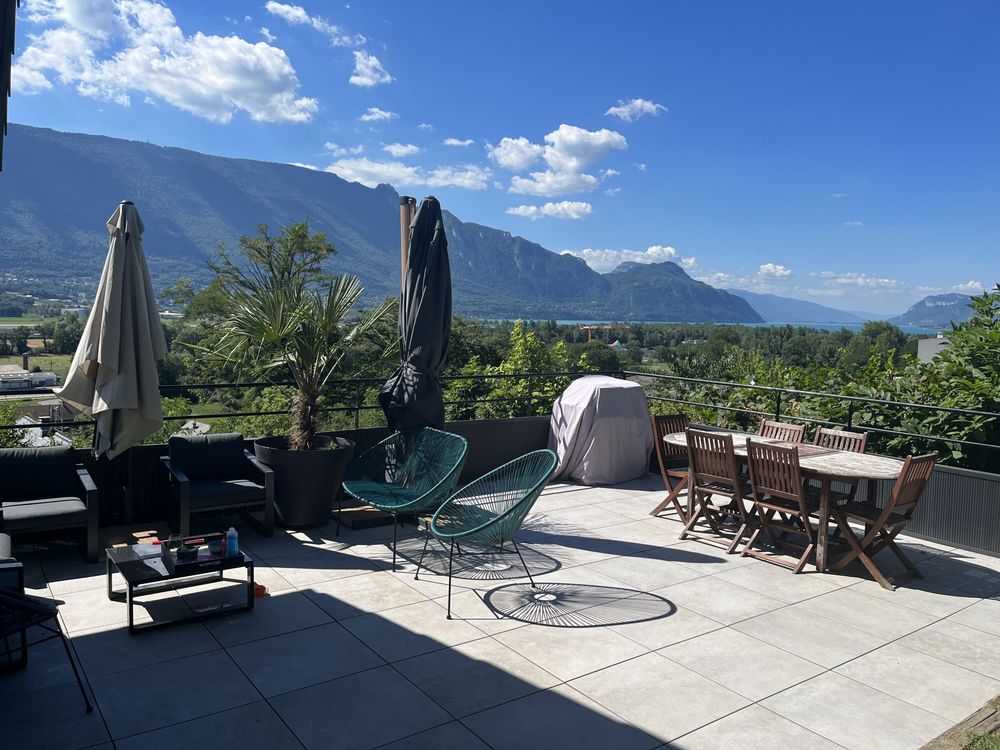 Vente Maison Belle maison avec vue Lac et Montagne ! Piscine et garage Voglans
