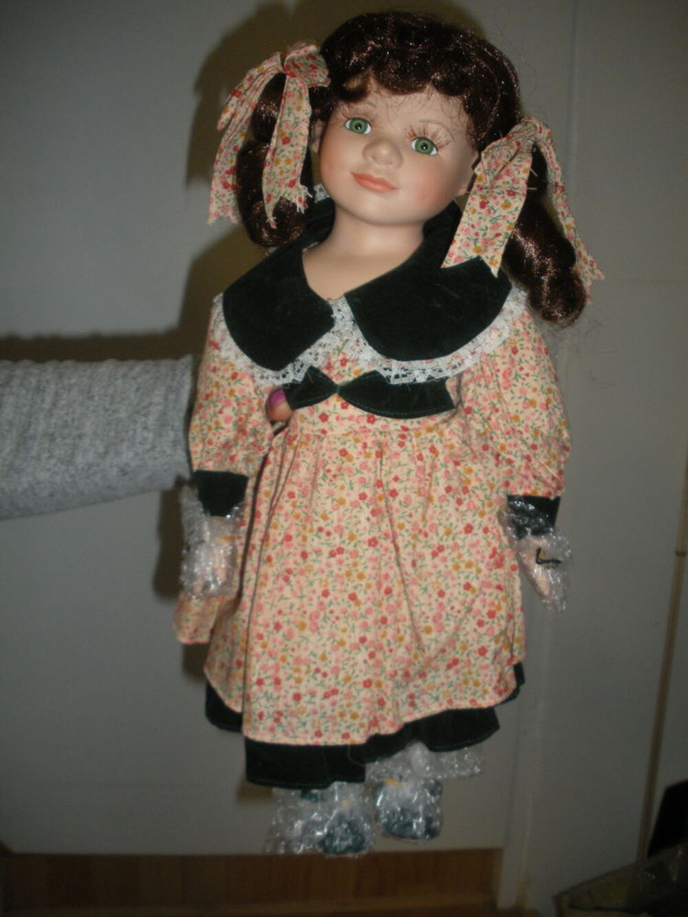 poup&eacute;es et clowns en porcelaine Jeux / jouets