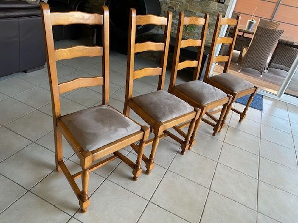 Chaises en ch&ecirc;ne massif Meubles