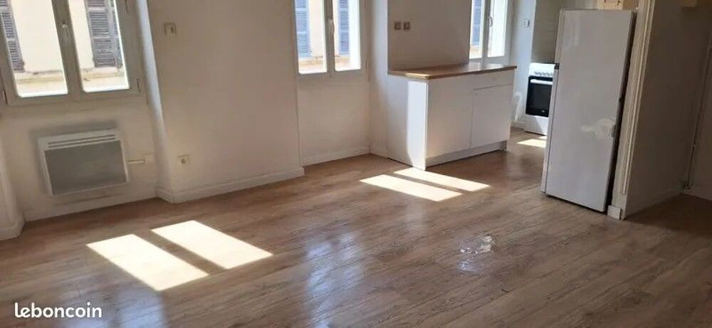 Appartement 1 pièce 33 m² · à Marseille 4 · 33 m² · 105 000 €