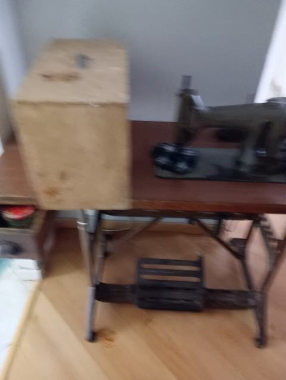 machine &agrave; coudre industrielle Electromnager