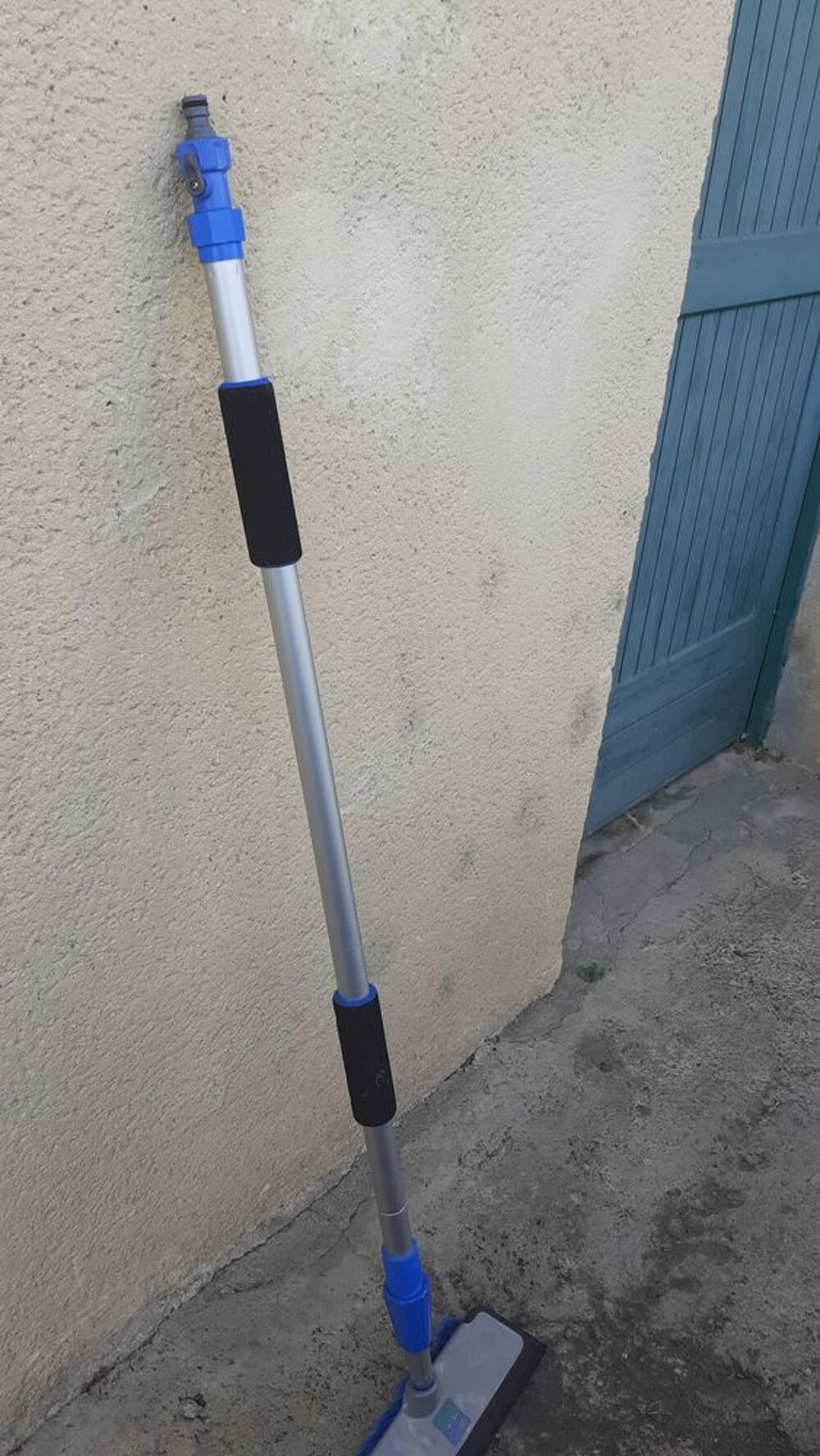 BALAI BROSSE LAVAGE TELESCOPIQUE Bricolage