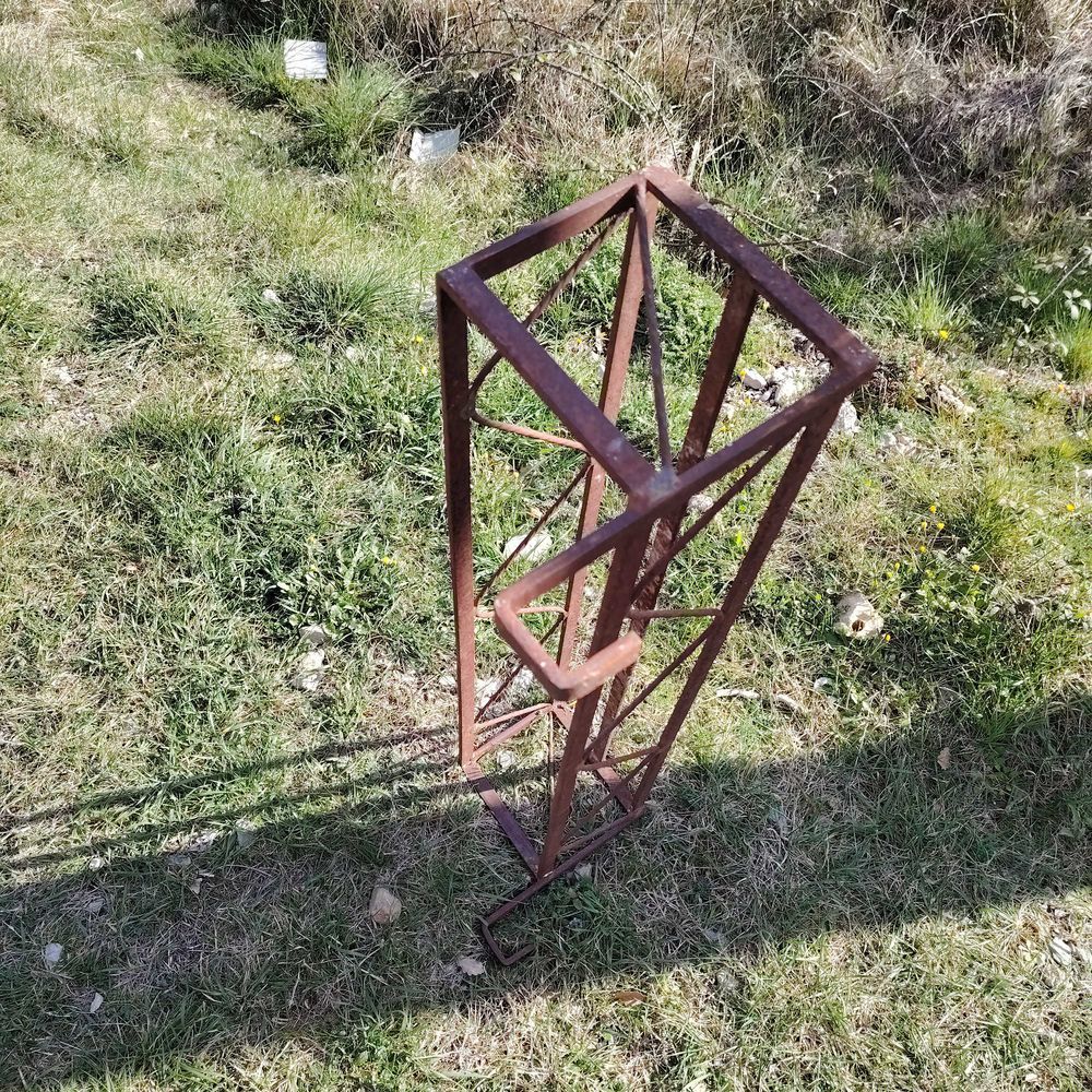 1 mettre de jardini&egrave;re en Fer Forg&eacute; Jardin