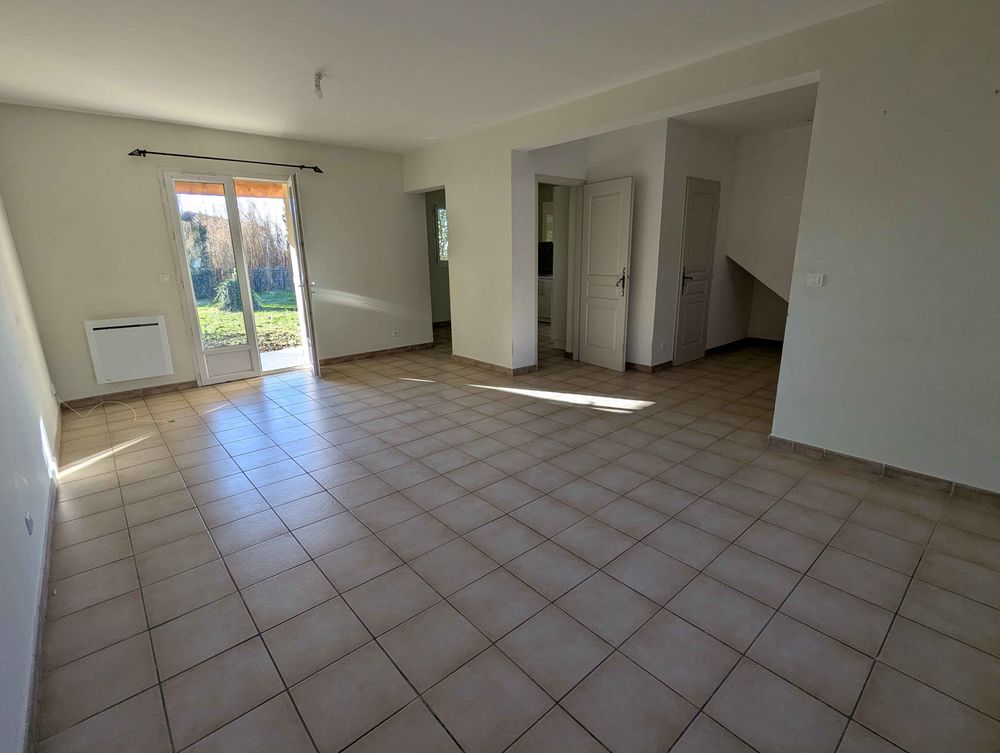 Location Villa L'isle sur Sorgue, villa récente F4 avec parking, jardin L'isle-sur-la-sorgue