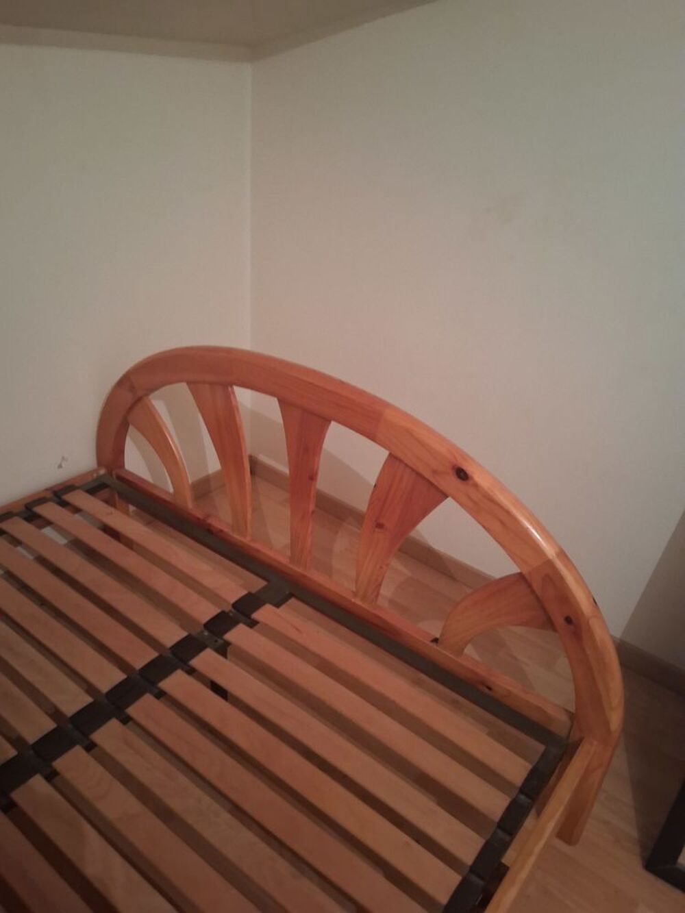 cadre lit en bois Meubles
