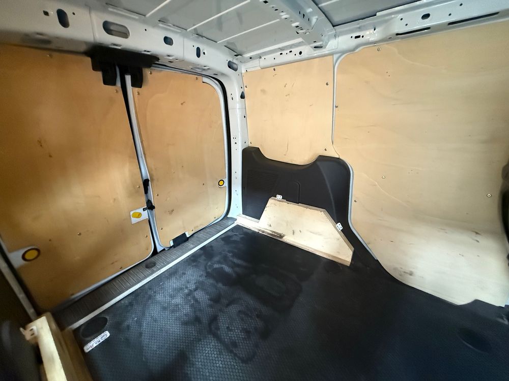 Transit Connect TRANSIT CONNECT FGN L1 1.5 ECOBLUE 100 S&S TREND BUSINESS NAV 2020 occasion 77130 La Grande-Paroisse