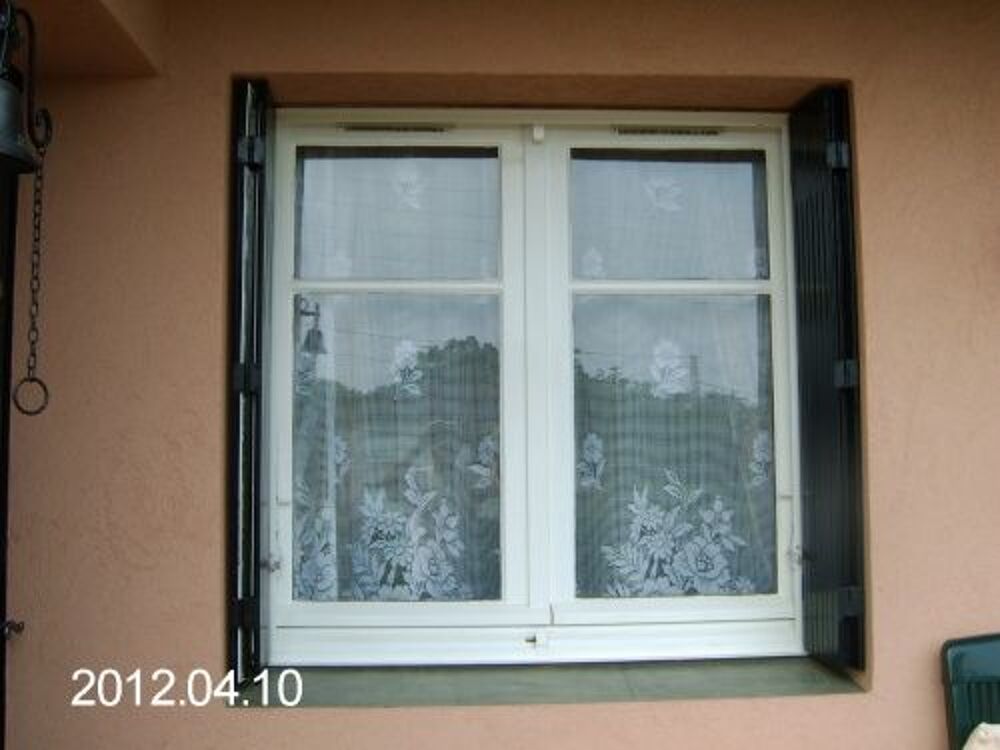Persienne en bois pour fen&ecirc;tre Bricolage