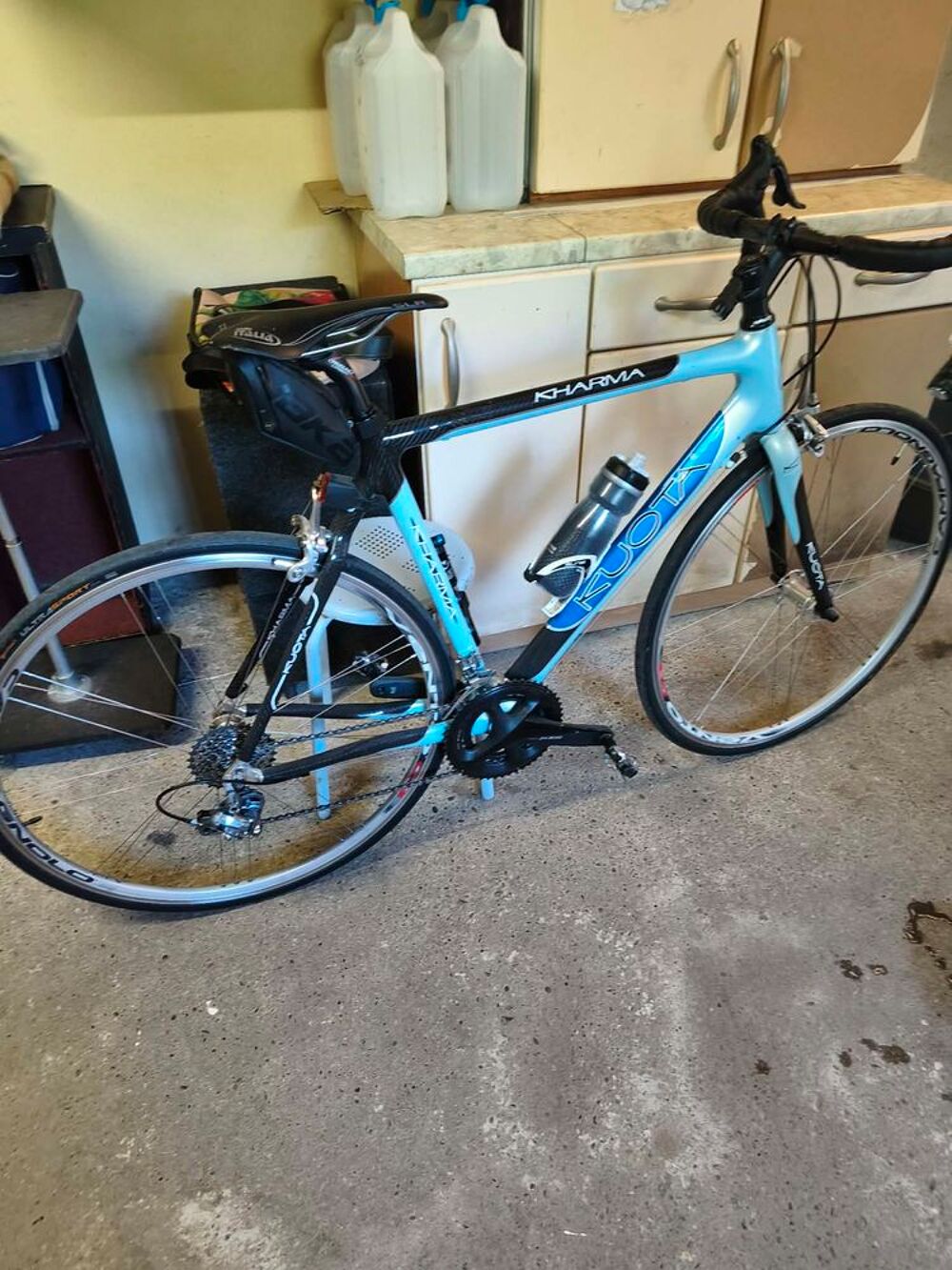 v&eacute;lo route Kuota Kharma tout carbonne Vélos