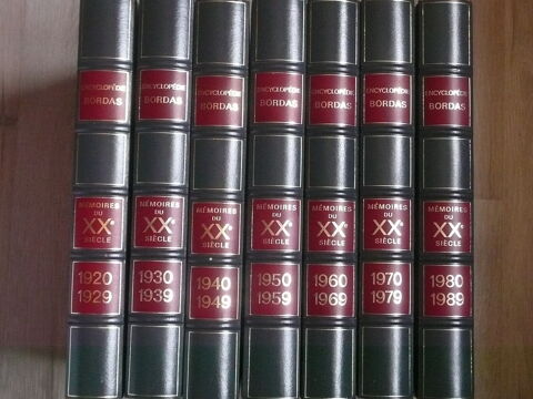 Encyclop�die Bordas M�moire du 20�me si�cle. 30 Champigny (89)