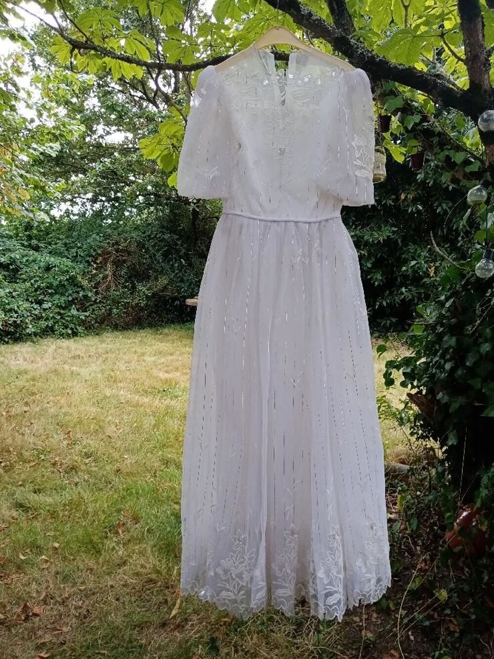 Robe de mari&eacute;e vintage Vêtements