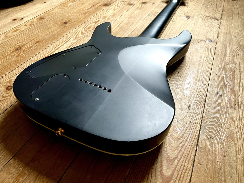 Guitare ESP-LTD AJ-7 (Signature Andy James) Instruments de musique