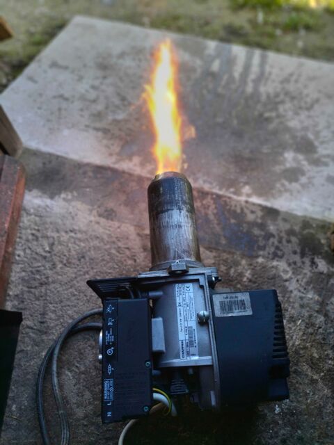 bruleur fioul chappe tigra 2 250 Beauvoir (50)