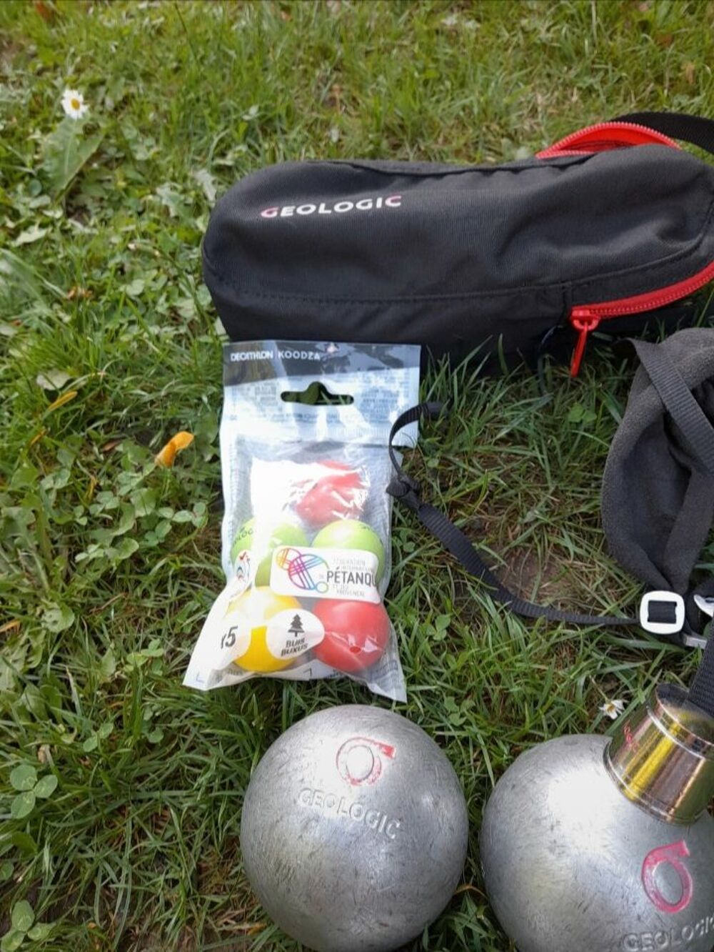 3 boules de petanque Sports