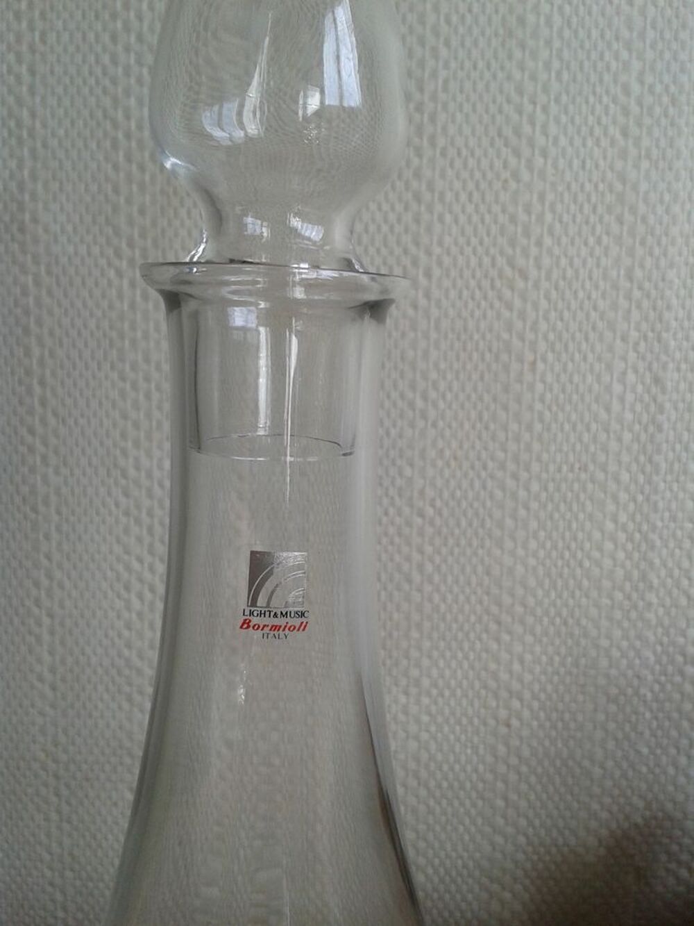 paire de carafe neuves Bormioli Light and Music Cuisine
