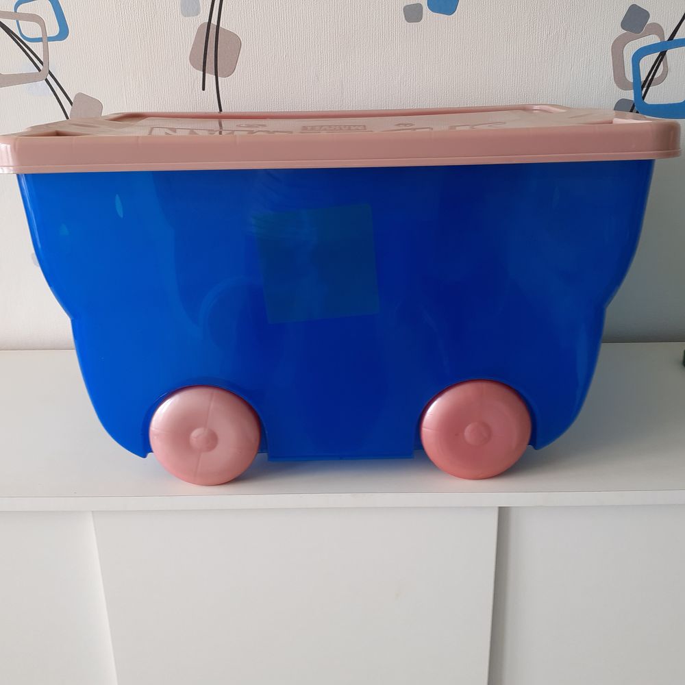 COFFRE &agrave; JOUETS "SPIDERMAN" Jeux / jouets