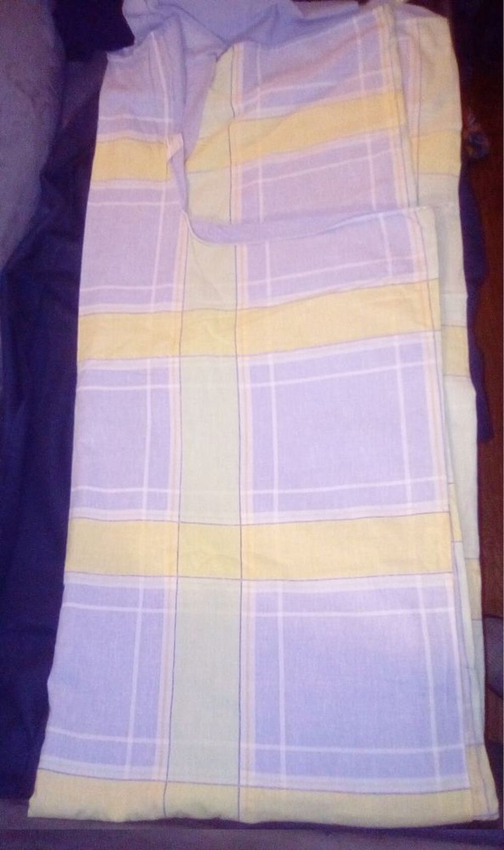 drap housse 190 x 180 cm Vêtements