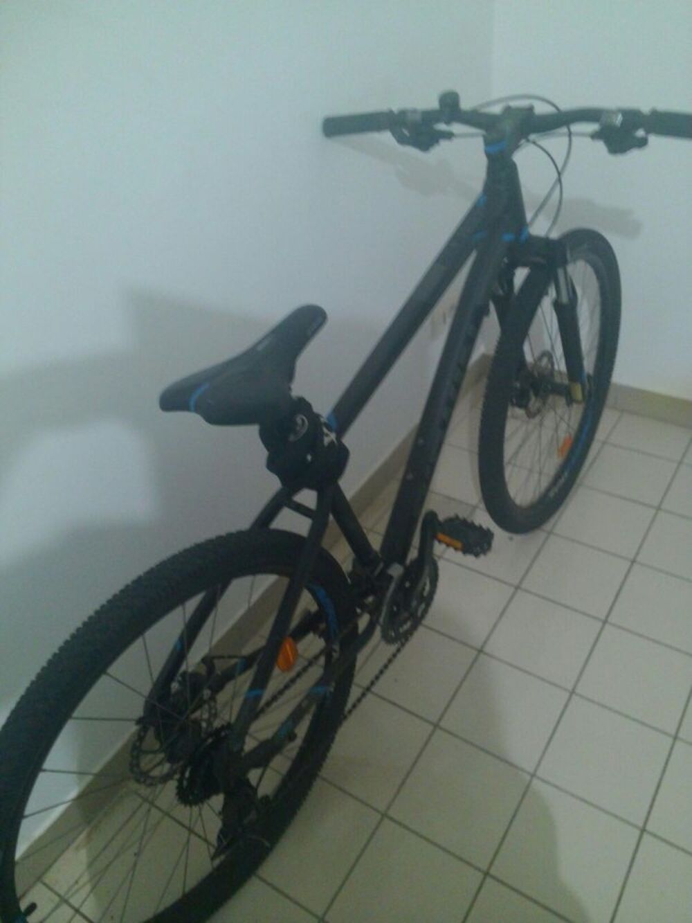 vtt b.twin rockrider 520 Vélos