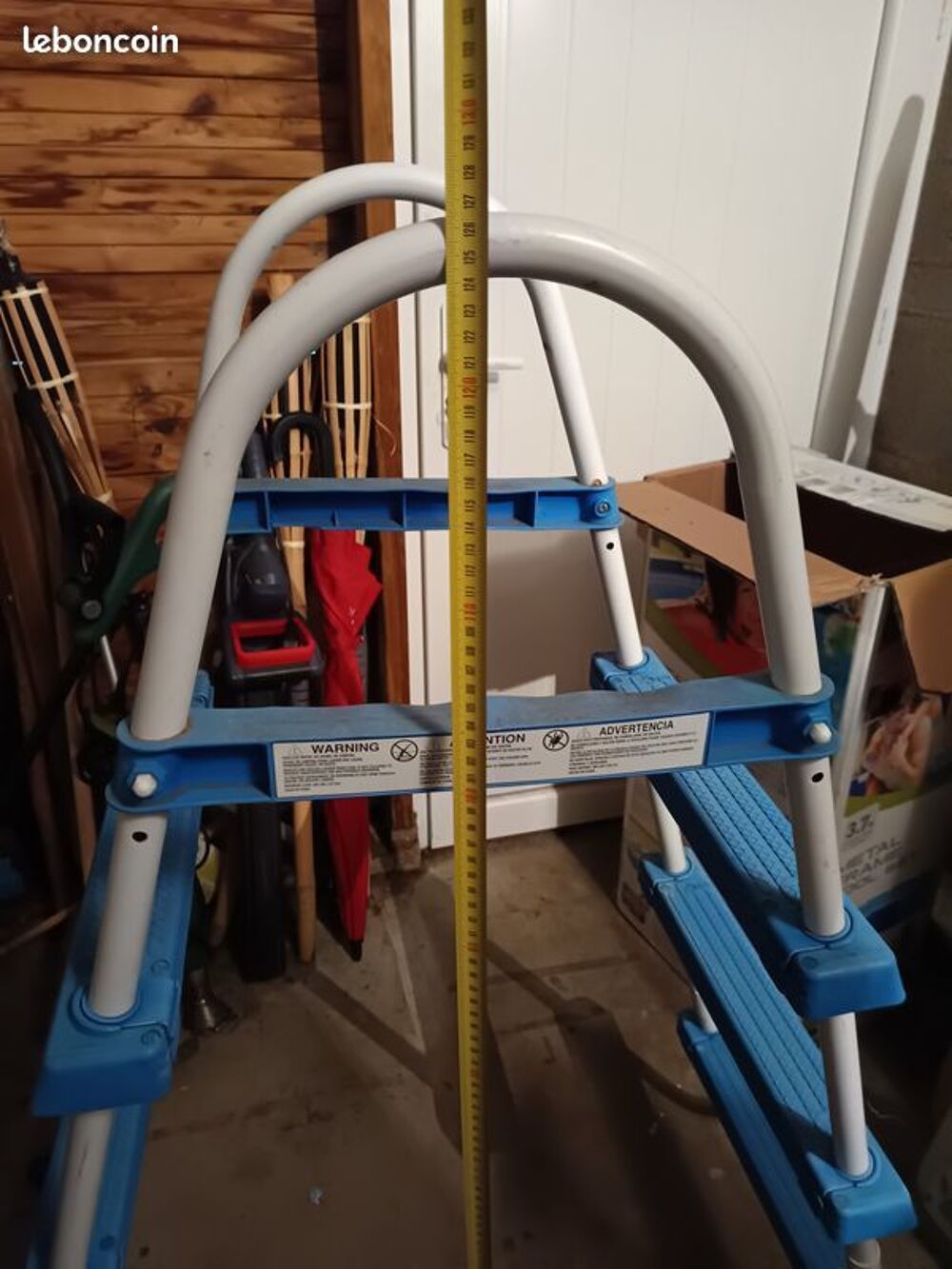 &Eacute;chelle de piscine Jardin