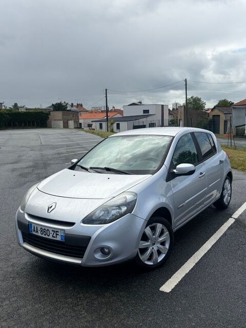 Renault clio iii Clio 3 bo&icirc;te automatique 1.5 dci 8