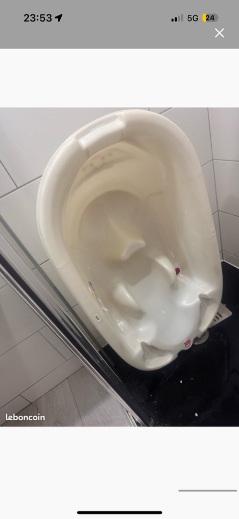 Baignoire b�b� ergonomique blanche 10 Domont (95)