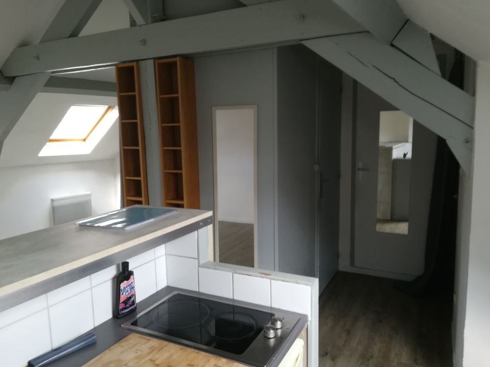 Location Appartement NOYON AGREABLE STUDIO Noyon