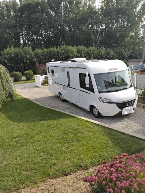 PILOTE Camping car 2017 occasion Corancez 28630