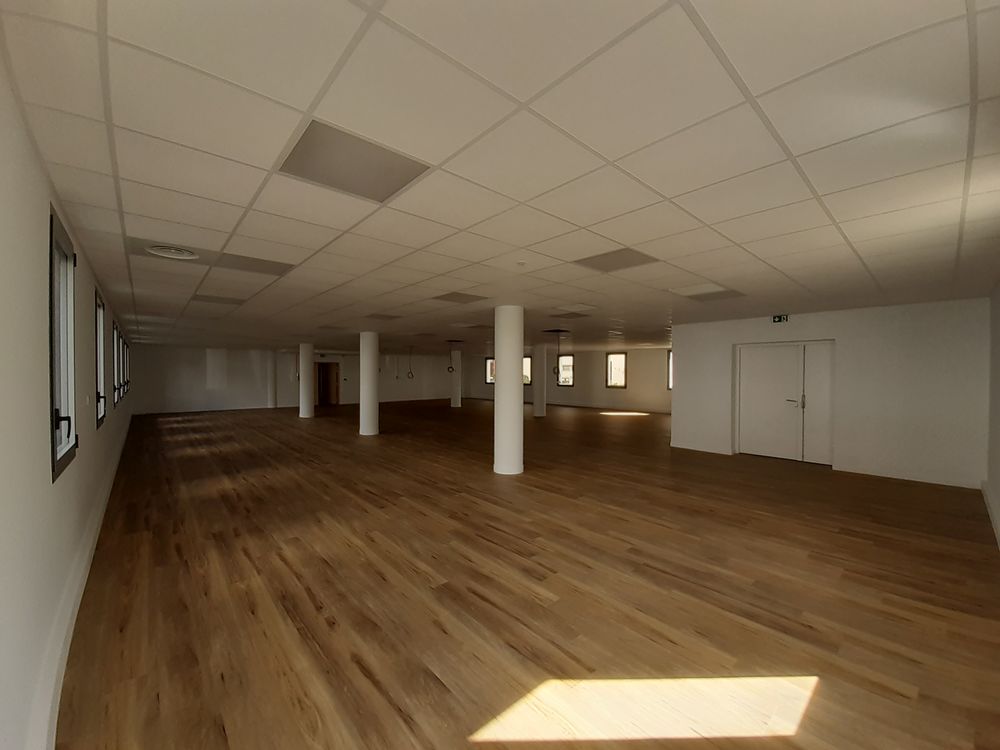   BUREAUX A LOUER - AMIENS SUD - de 110 m² à 246 m² environ Dury