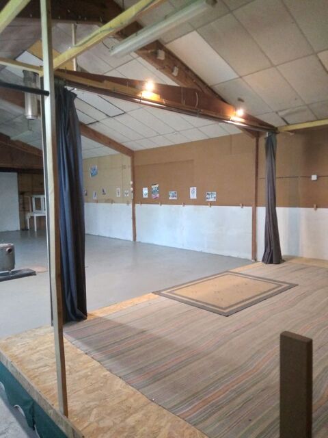 STRUCTURE DE THEATRE 110 Cizay-la-Madeleine (49)