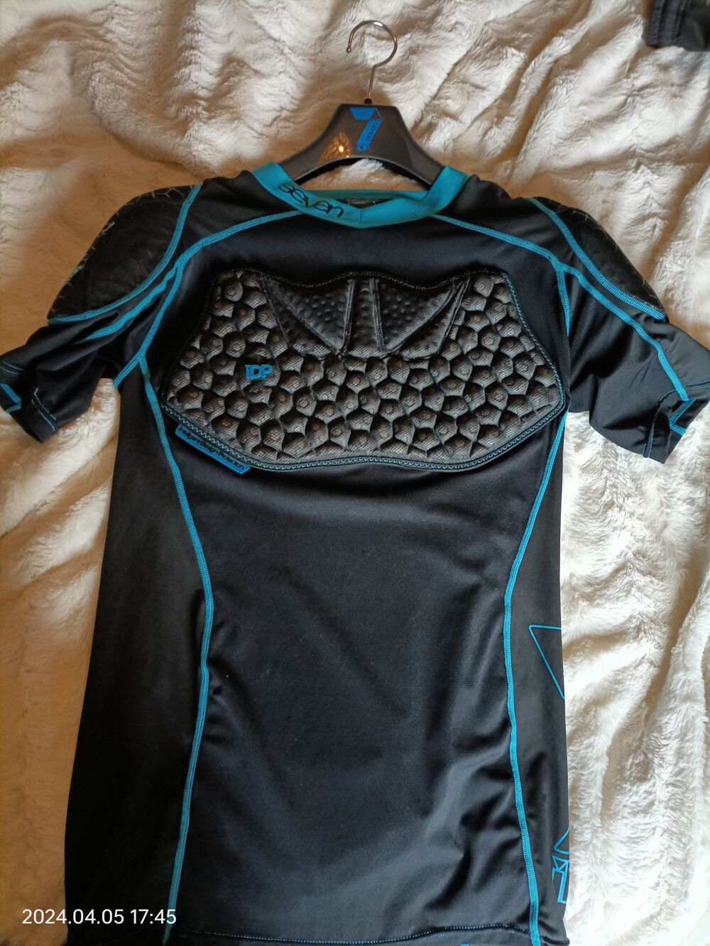 tee-shirt de protection, Vêtements