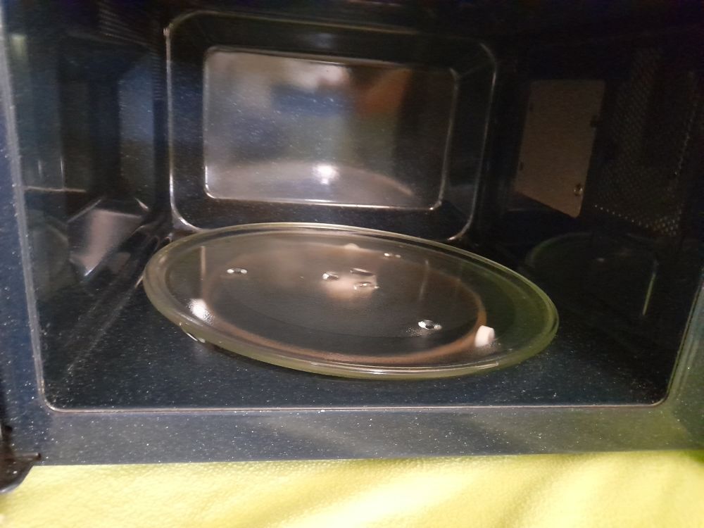 Micro-ondes SAMSUNG 28 litres Electroménager
