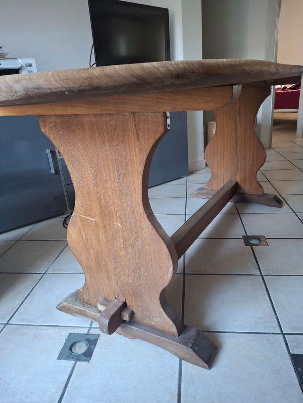 Table en bois massif Meubles