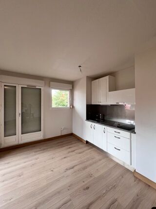  Appartement à louer 2 pièces 51 m²