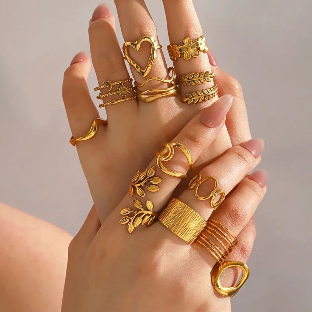 Lot de 12 bagues ajustable plaque or 18k Bijoux et montres