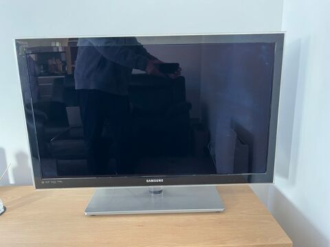 T�l�viseur Samsung 102cm 120 La Ville-du-Bois (91)