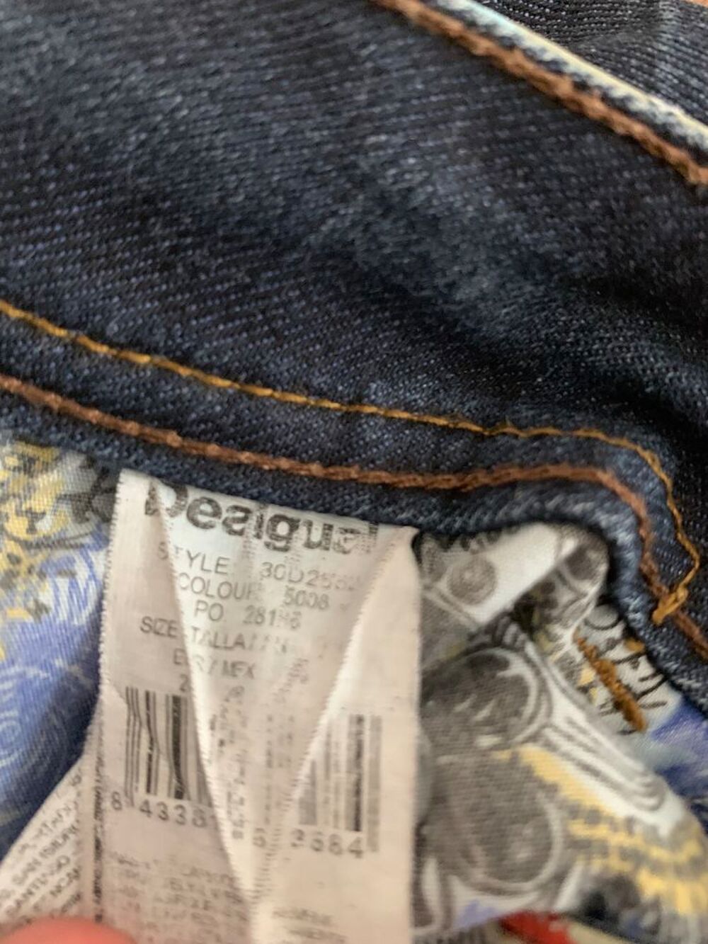 Jean femme " Desigual " Vêtements
