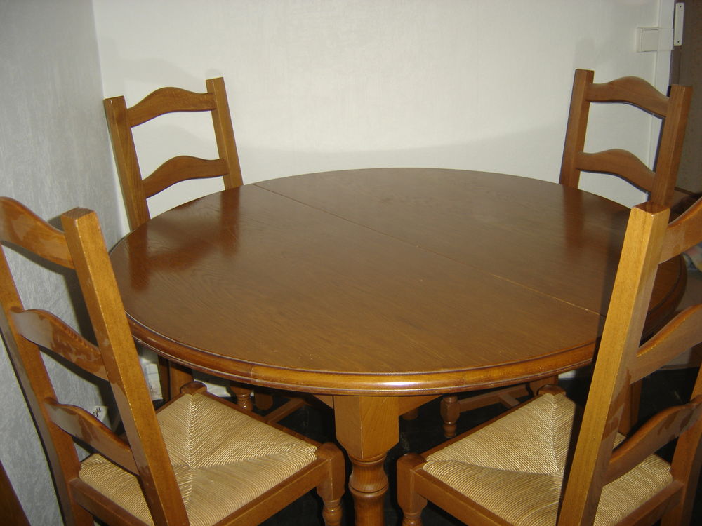 table &agrave; saisir Meubles
