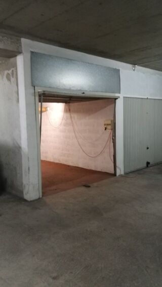  Parking / Garage � vendre 14 m� Saint-laurent-du-var