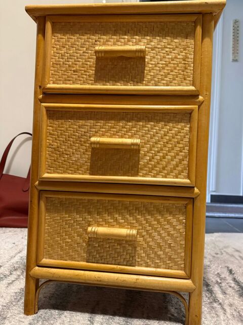 Table de chevet 15 Neuilly-Plaisance (93)