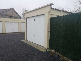  Parking / Garage à louer 15 m² Castres